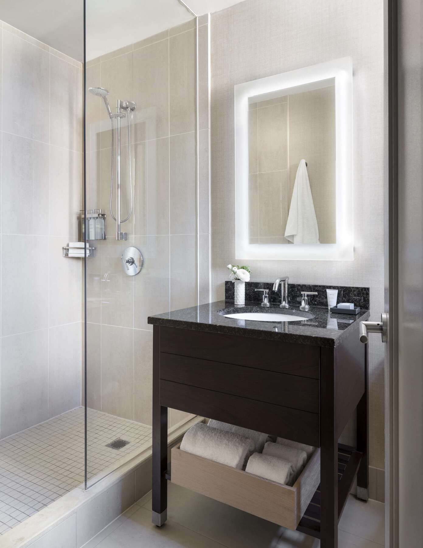 The Shelburne Sonesta New York Hotel Room photo